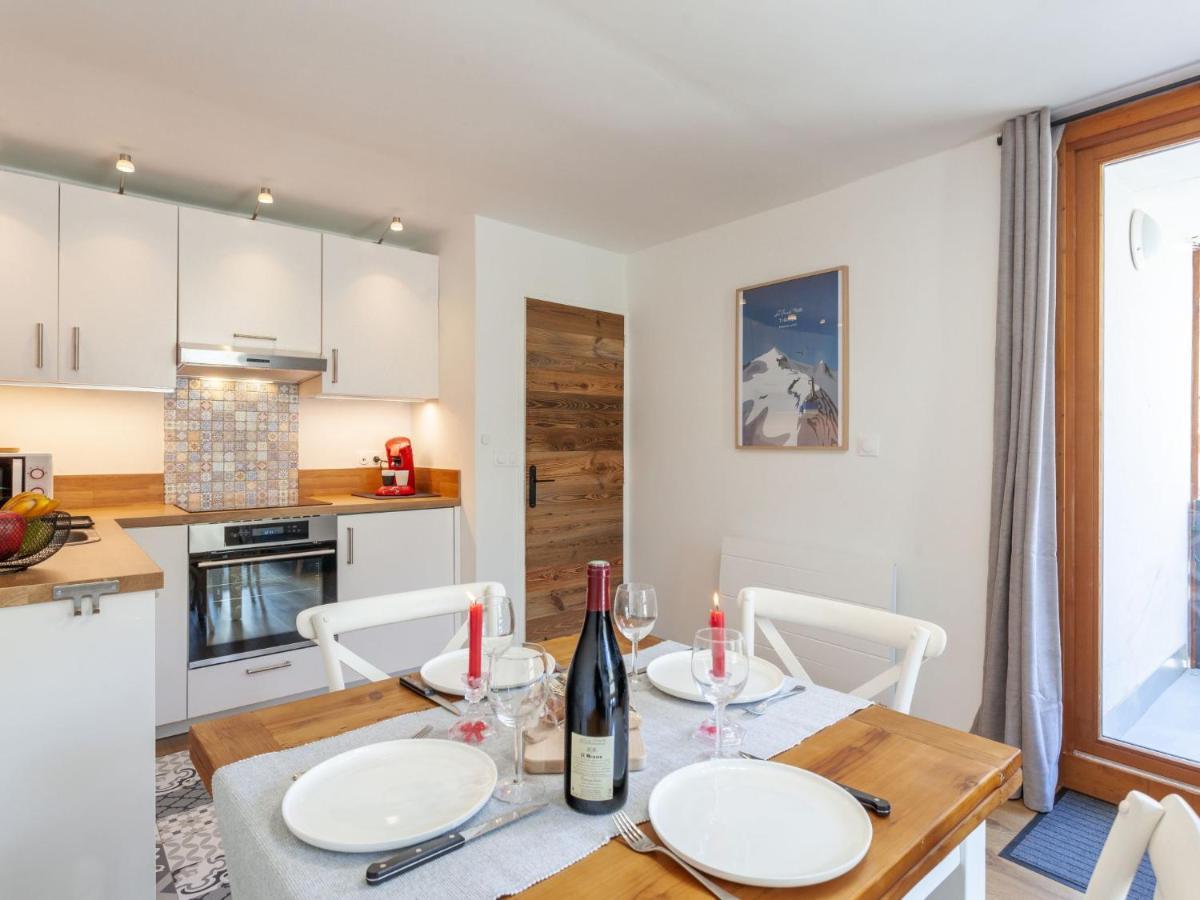 Apartment Savoy - Lavachet By Interhome